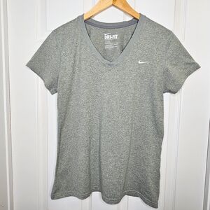 Nike Dri-Fit Tee T-Shirt Activewear V-Neck Minimalist Gray Women's Size L NWOT
